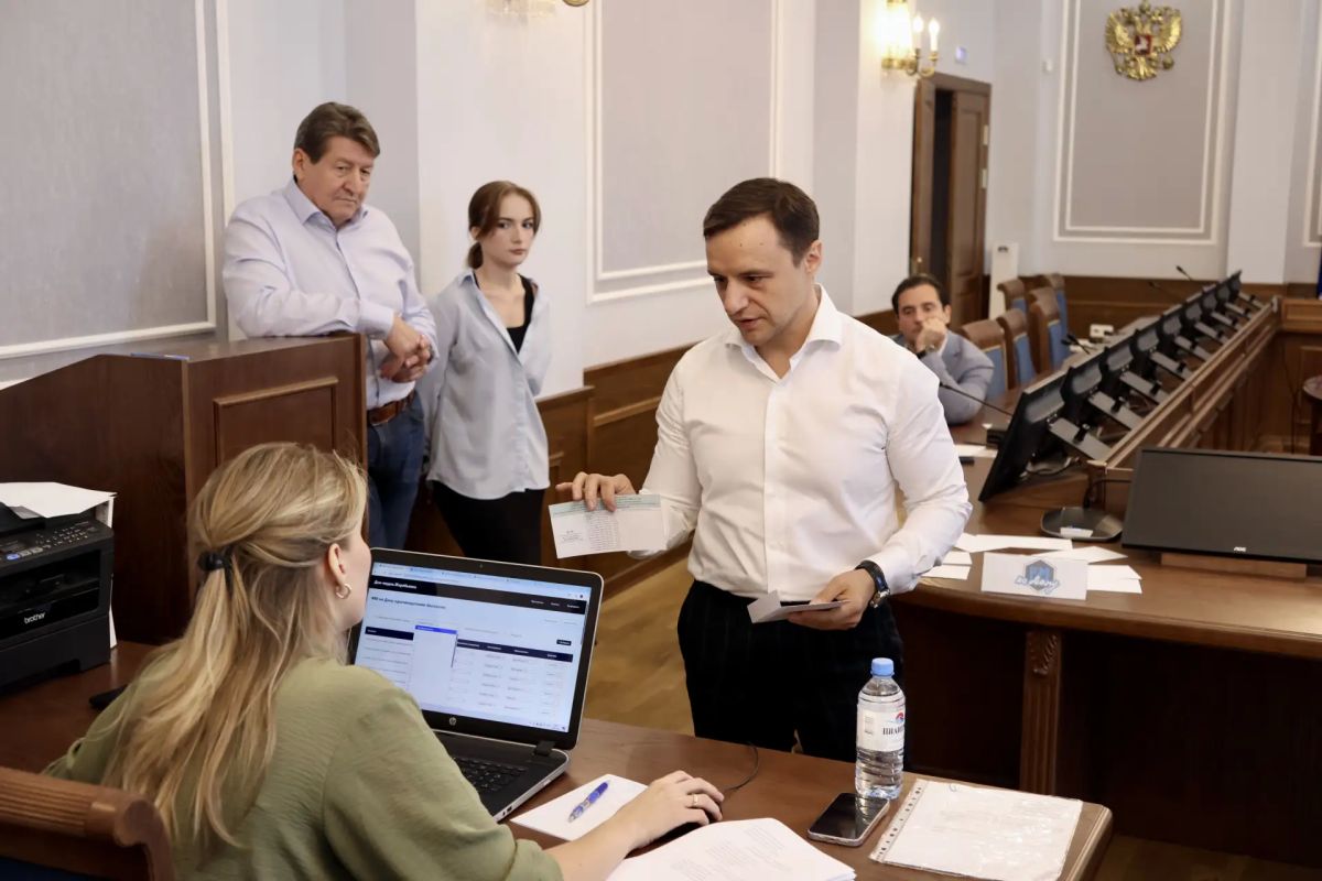 Проведена жеребьевка по распределению бесплатного эфирного времени Проведена жеребьевка по распределению бесплатного эфирного времени