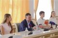 Губернатор Ростовской области поздравил лучших выпускников