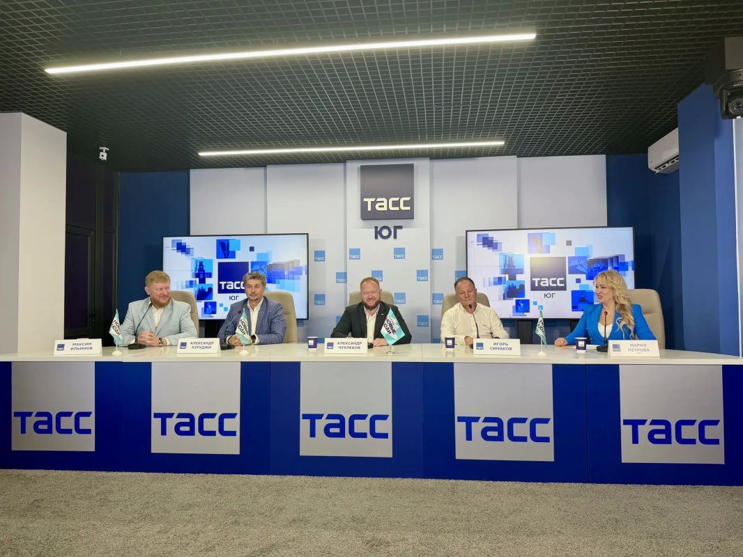 #Прямосейчас в Региональном информационном центре "ТАСС Юг" (г. Ростов-на-Дону) проходит пресс-конференция, посвященная деятельности регионального отделения партии "Новые люди" и презентации новых социальных партийных...