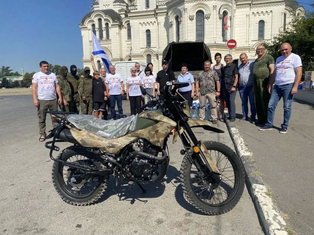 21 августа группа «Новочеркасск своих не бросаем» передала очередную партию помощи бойцам 8-й армии, 228 го батальона 21 августа группа «Новочеркасск своих не бросаем» передала очередную партию помощи бойцам 8-й армии, 228 го батальона