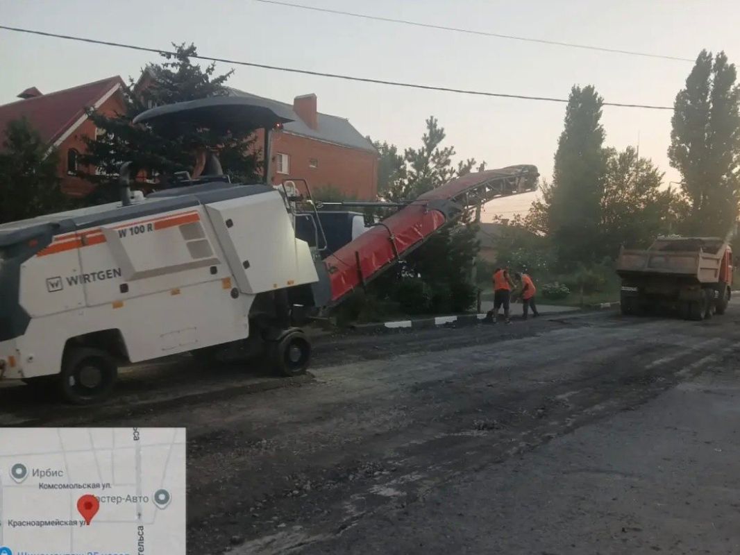 В Батайске продолжается ямочный ремонт дорог В Батайске продолжается ямочный ремонт дорог