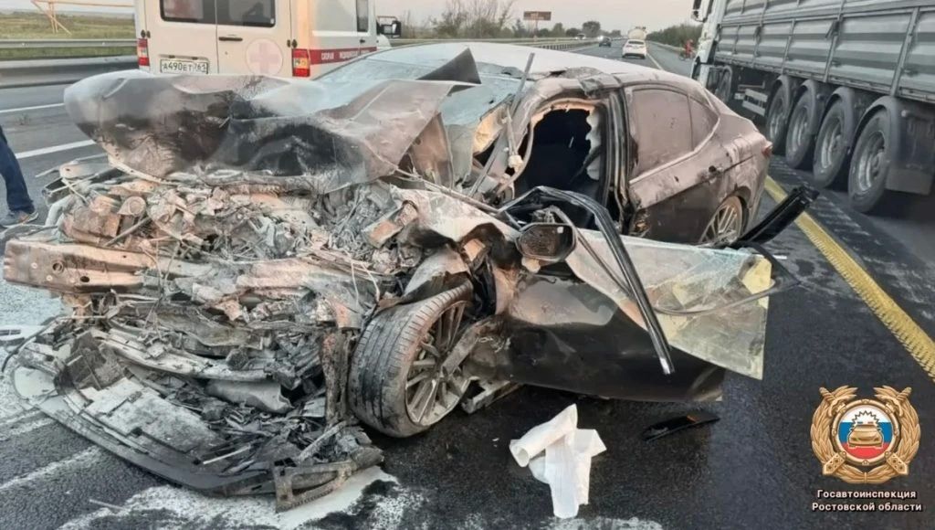 На М-4 под Ростовом в жутком ДТП погиб водитель Volkswagen
