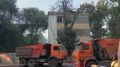 #НовостиРостова. В Октябрьском районе Ростова начался снос аварийного дома на улице Мечникова, 51. Здание 1935 года постройки признано непригодным для проживания