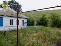 Житель Новошахтинска убил сожителя бывшей топором и закопал его в огороде