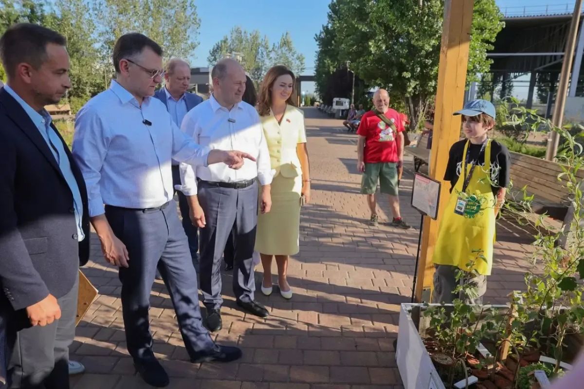 Юрий Слюсарь: Впервые в Ростове проходит фестиваль ландшафтного искусства Юрий Слюсарь: Впервые в Ростове проходит фестиваль ландшафтного искусства
