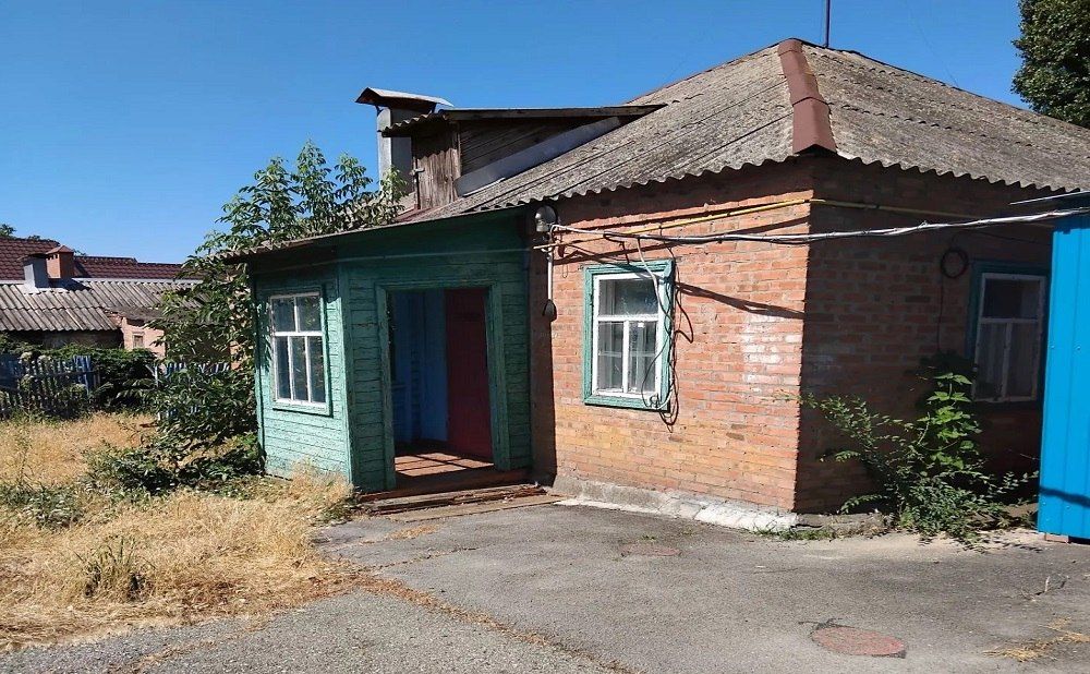 В Ростовской области выставили на продажу заброшенный детский сад В Ростовской области выставили на продажу заброшенный детский сад