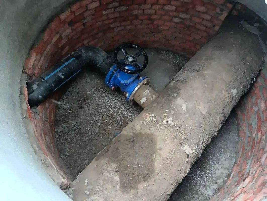 Рад сообщить, что завершено строительство водопровода в мкр Рад сообщить, что завершено строительство водопровода в мкр