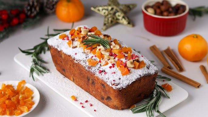 Новогодний кекс с орехами и сухофруктами: классика зимней выпечки