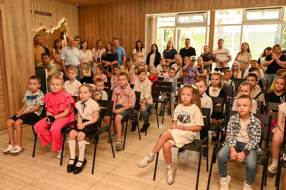 Александр Скрябин: В выходные в Ростовском зоопарке было особенно шумно, солнечно и по-семейному тепло Александр Скрябин: В выходные в Ростовском зоопарке было особенно шумно, солнечно и по-семейному тепло