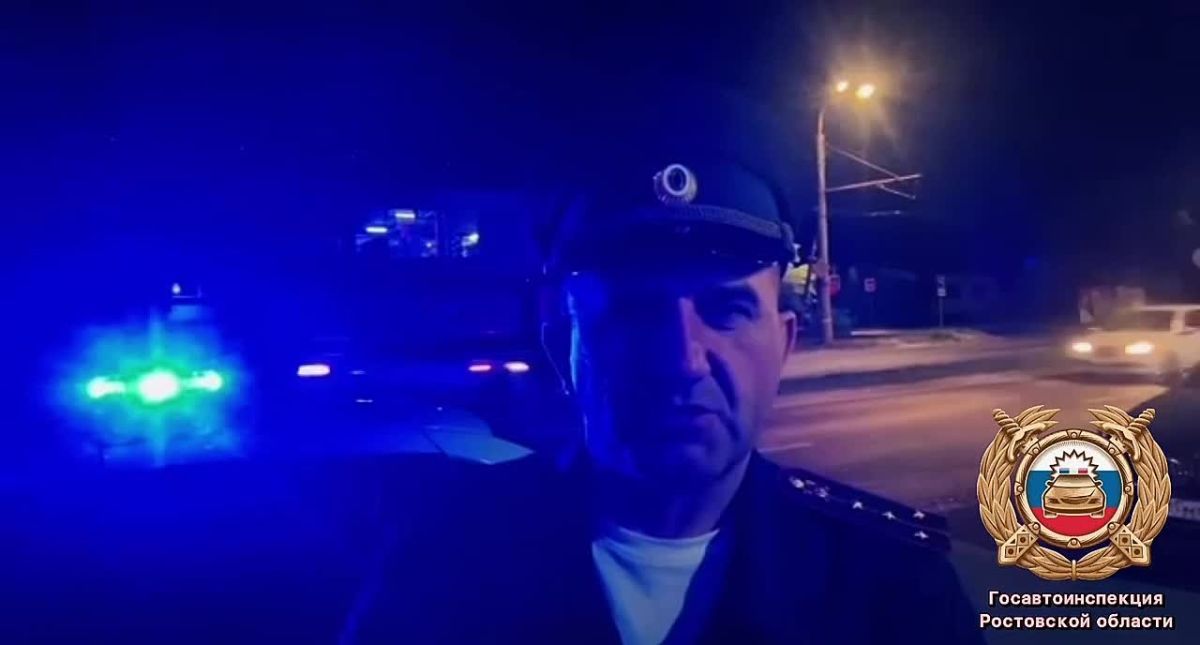 Сотрудники полиции устанавливают обстоятельства смертельного ДТП