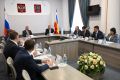 В донском парламенте состоялась рабочая встреча Председателя Законодательного Собрания Ростовской области Александра Ищенко, его заместителей и председателей профильных комитетов с сенатором РФ от Законодательного Собрания...