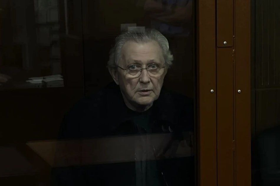 Главное к этому часу:. С петербургского бизнесмена Ильи Трабера сняли все обвинения