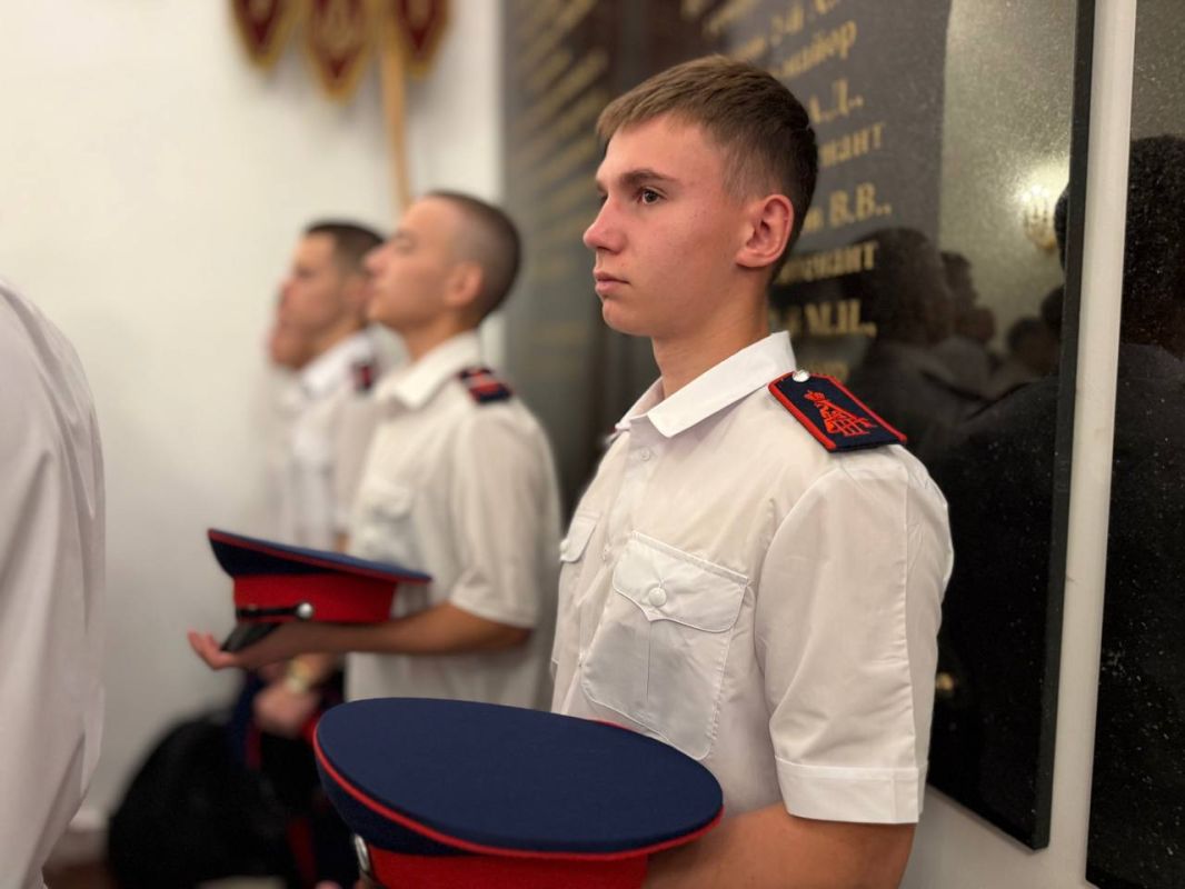 В Донском императоре Александра III казачьем кадетском корпусе стартовал 2026–2027 учебный год В Донском императоре Александра III казачьем кадетском корпусе стартовал 2026–2027 учебный год