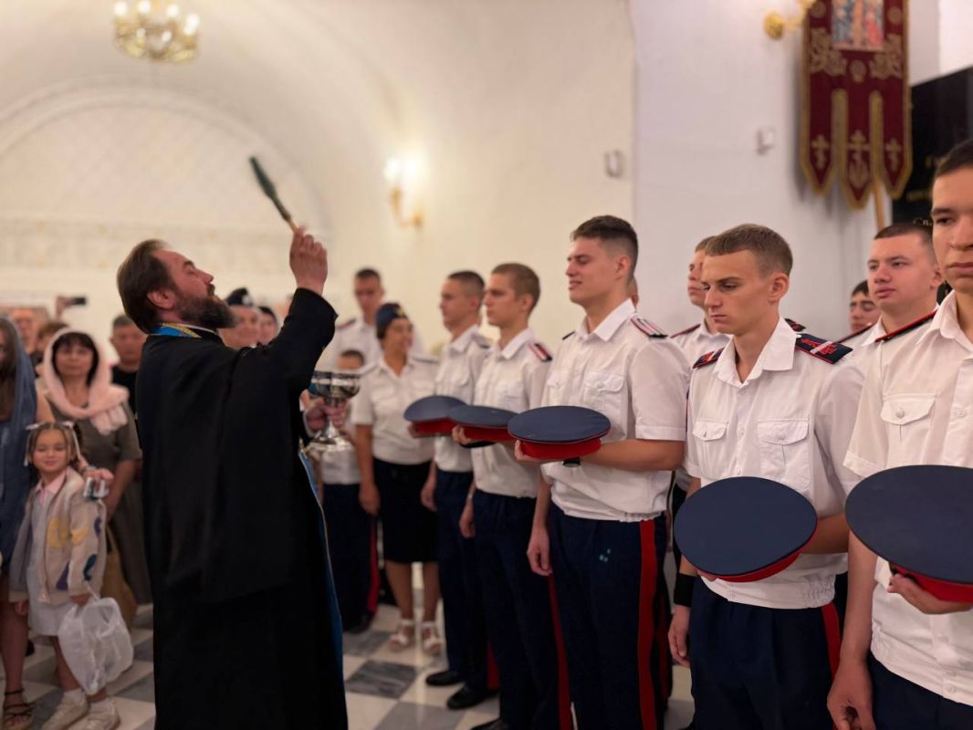 В Донском императоре Александра III казачьем кадетском корпусе стартовал 2026–2027 учебный год В Донском императоре Александра III казачьем кадетском корпусе стартовал 2026–2027 учебный год