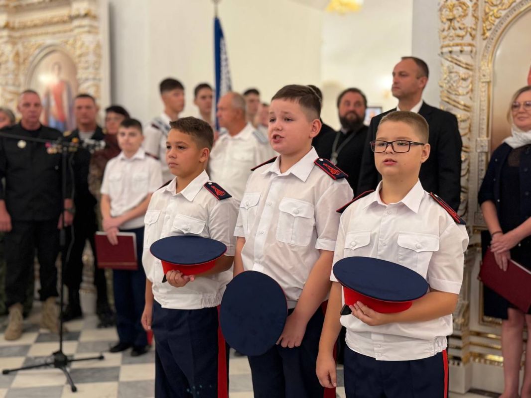 В Донском императоре Александра III казачьем кадетском корпусе стартовал 2026–2027 учебный год В Донском императоре Александра III казачьем кадетском корпусе стартовал 2026–2027 учебный год