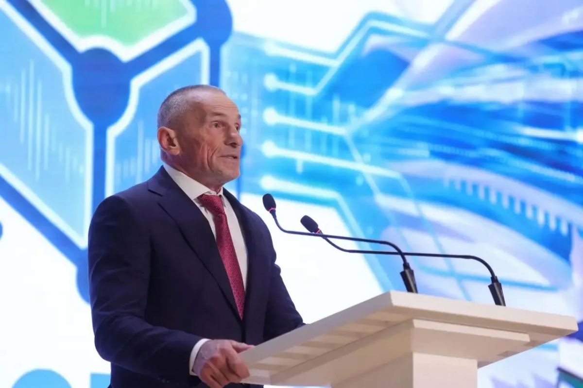 Юрий Слюсарь: Сегодня на Дону четыре новые школы открыли свои двери для учеников Юрий Слюсарь: Сегодня на Дону четыре новые школы открыли свои двери для учеников