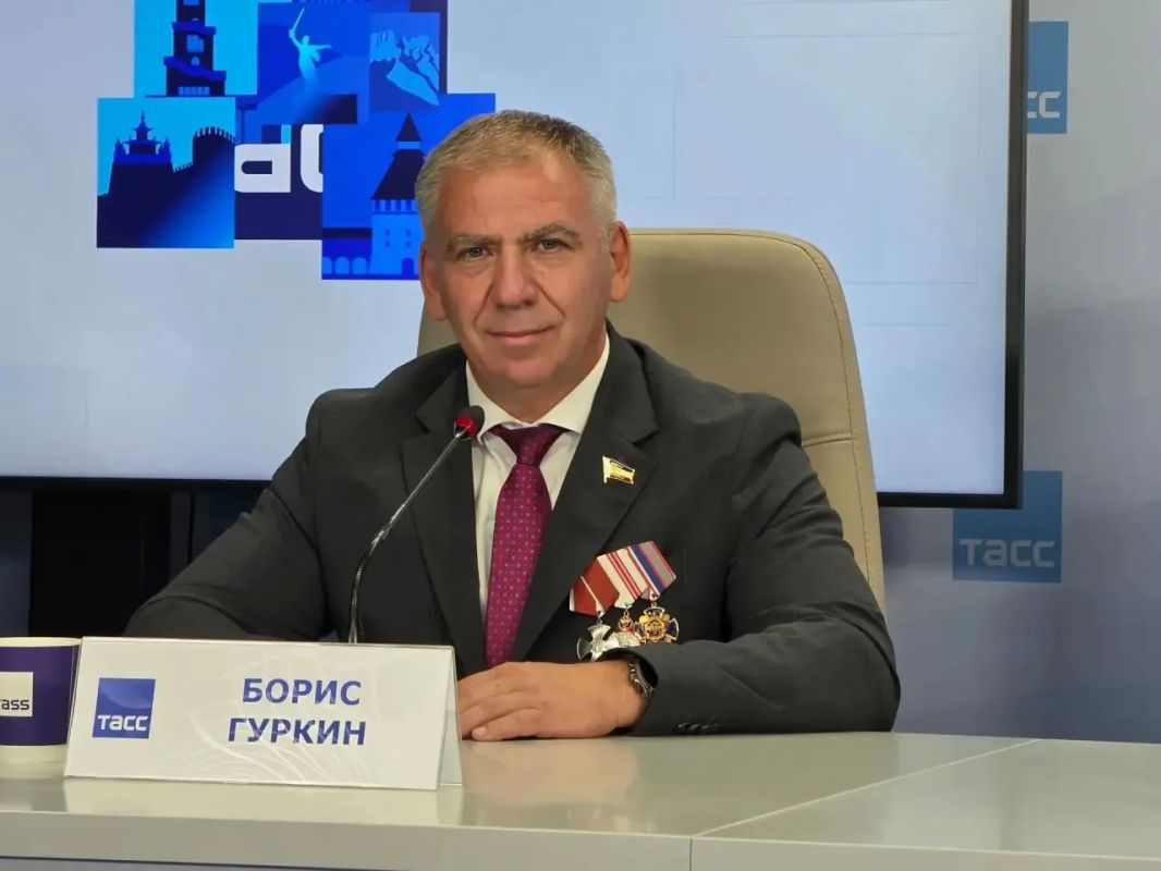 В Региональном информационном центре «ТАСС Юг» прошла пресс-конференция, посвящённая участию ростовской делегации во Всероссийском форуме ветеранов СВО «Вместе победим», который прошел в Москве с 26 по 28 августа В Региональном информационном центре «ТАСС Юг» прошла пресс-конференция, посвящённая участию ростовской делегации во Всероссийском форуме ветеранов СВО «Вместе победим», который прошел в Москве с 26 по 28 августа