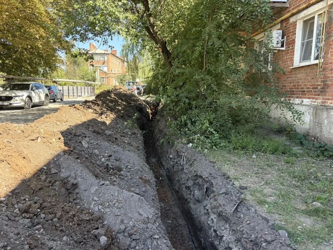 В Шахтах заменят более 500 метров изношенных водоводов для бесперебойного водоснабжения В Шахтах заменят более 500 метров изношенных водоводов для бесперебойного водоснабжения