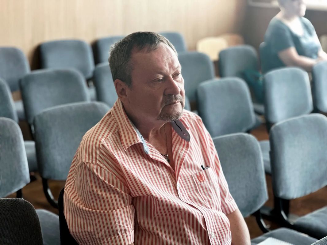 В школе № 1 прошло общегородское родительское собрание, приуроченное к началу нового 2026–2027 учебного года В школе № 1 прошло общегородское родительское собрание, приуроченное к началу нового 2026–2027 учебного года