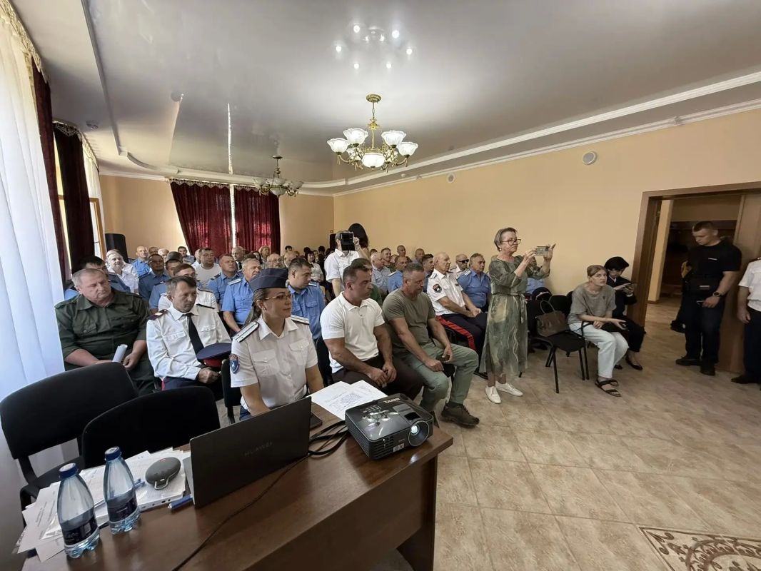 Виктор Водолацкий: Сегодня принял участие в работе ежегодного очередного Большого Круга Городского казачьего общества «Азовское» Ростовского округа ВКО «Всевеликое войско Донское» Виктор Водолацкий: Сегодня принял участие в работе ежегодного очередного Большого Круга Городского казачьего общества «Азовское» Ростовского округа ВКО «Всевеликое войско Донское»