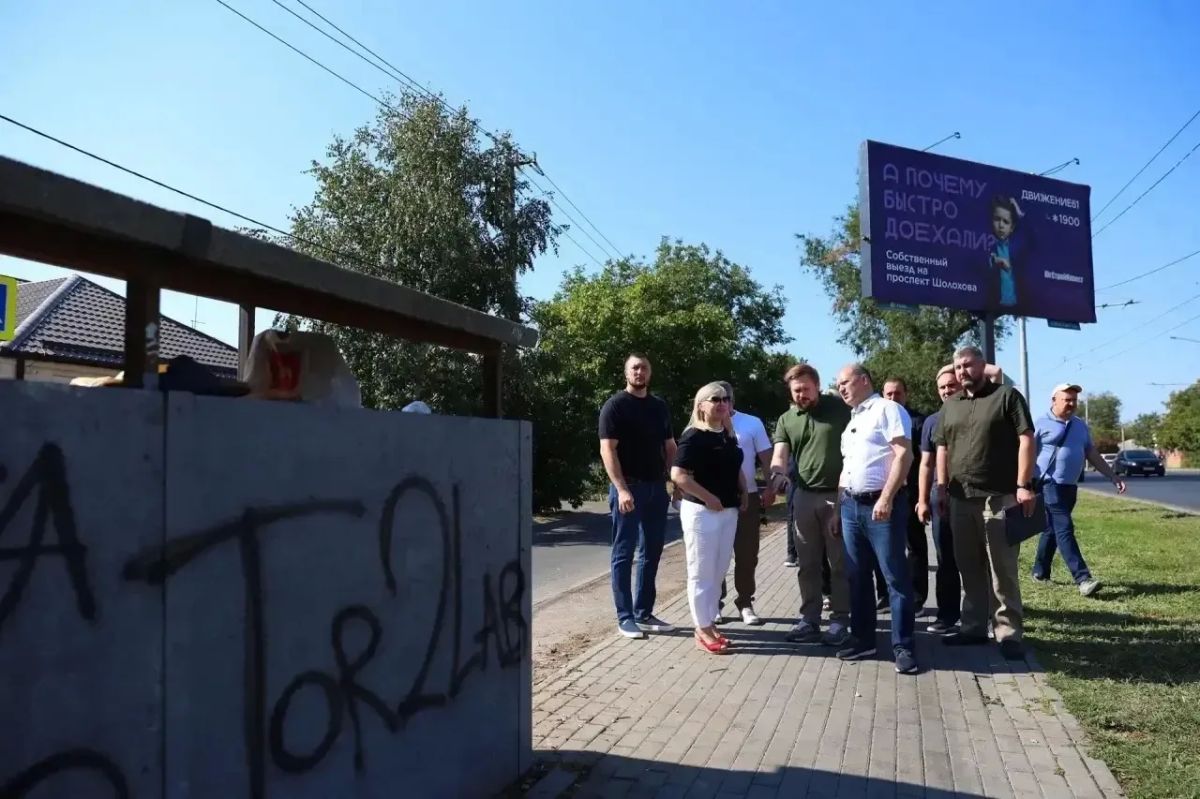 В Ростове все еще есть проблема переполненных контейнерных площадок В Ростове все еще есть проблема переполненных контейнерных площадок