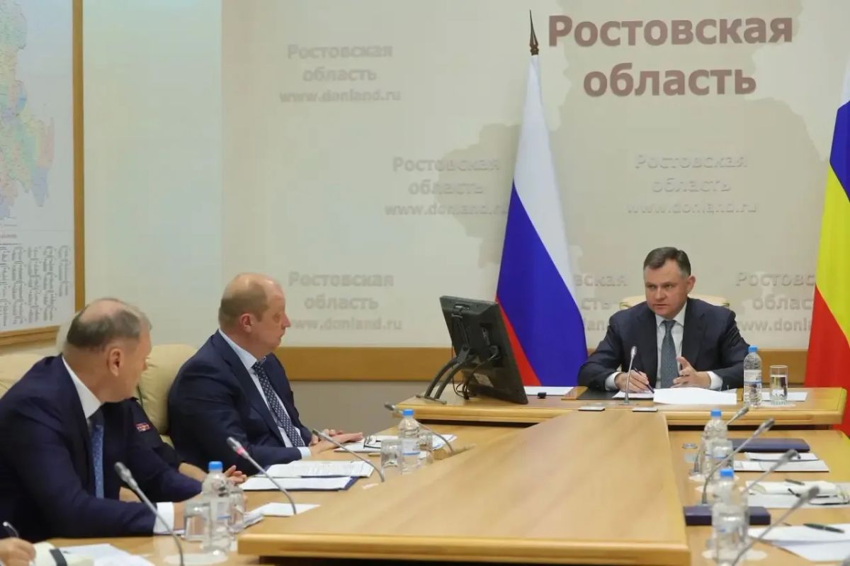 Юрий Слюсарь: Сегодня на оперативном совещании обсудили, как идет работа по ликвидации последствий атаки БПЛА в целом по области Юрий Слюсарь: Сегодня на оперативном совещании обсудили, как идет работа по ликвидации последствий атаки БПЛА в целом по области