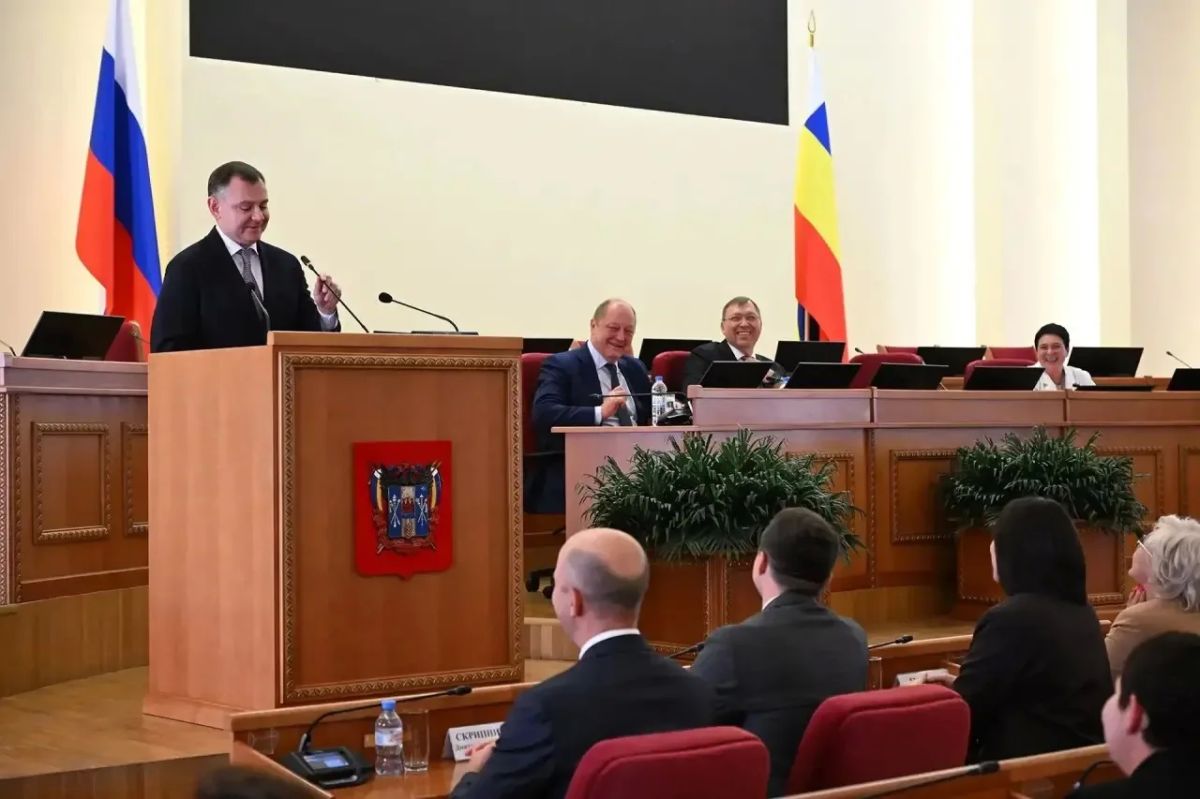 Сегодня День финансиста.. Поздравляю работников финансовых организаций Ростовской области с профессиональным праздником