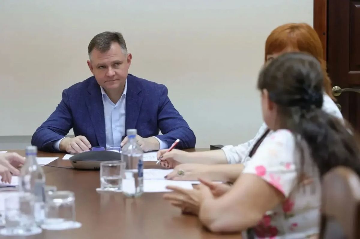 Юрий Слюсарь: Усиленный контроль за работой региональных операторов по вывозу ТКО дал результат Юрий Слюсарь: Усиленный контроль за работой региональных операторов по вывозу ТКО дал результат