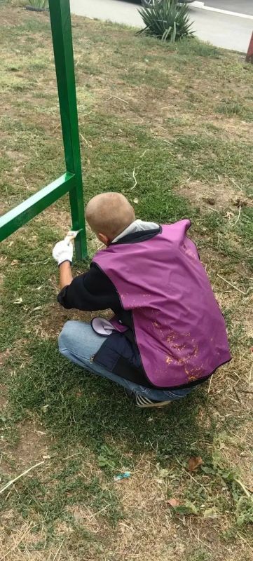 В Шахтах завершен этап работ по обновлению детской площадки на улице Рылеева В Шахтах завершен этап работ по обновлению детской площадки на улице Рылеева