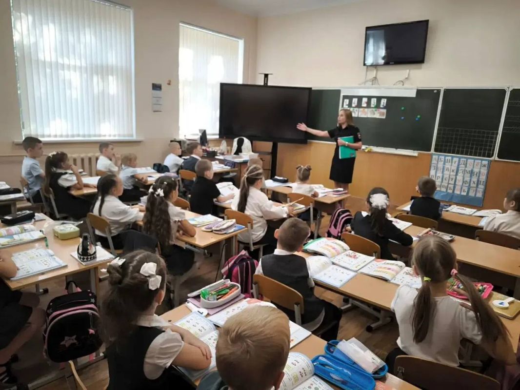 Важные встречи в школах Таганрога! Важные встречи в школах Таганрога!