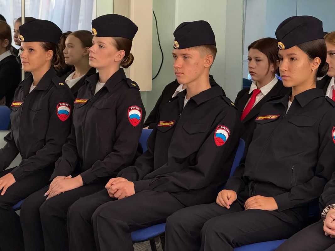 В Волгодонске прошла церемония открытия «полицейского класса» В Волгодонске прошла церемония открытия «полицейского класса»