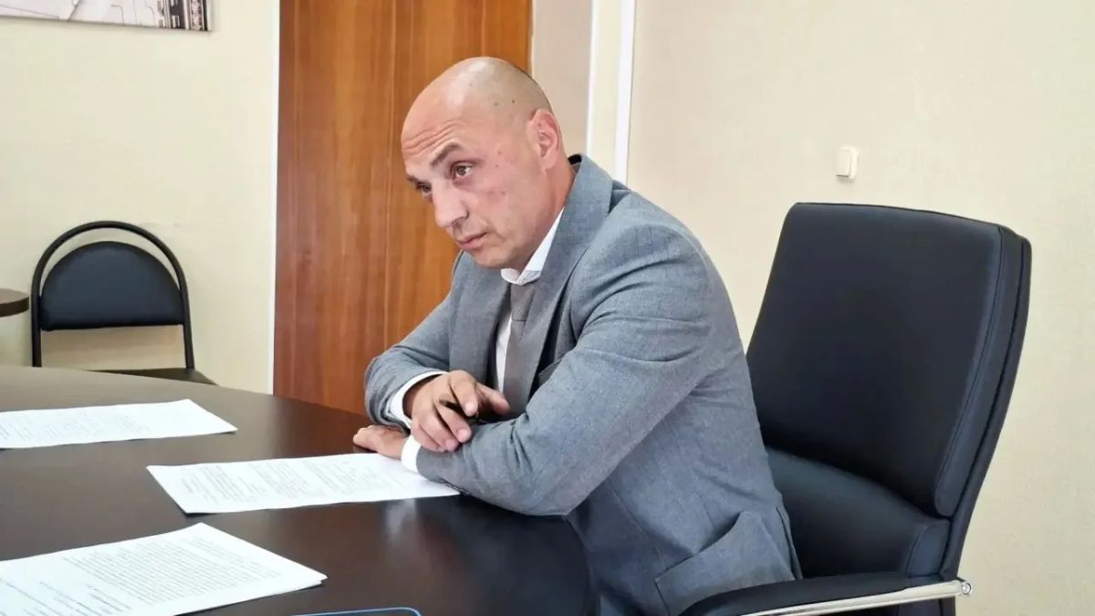В Новочеркасске прошло заседание штаба по подготовке к осенне-зимнему периоду под руководством директора департамента ЖКХ Дениса Всеволожского В Новочеркасске прошло заседание штаба по подготовке к осенне-зимнему периоду под руководством директора департамента ЖКХ Дениса Всеволожского