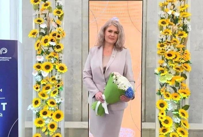 Трудовые достижения дончан отмечены государственными и региональными наградами Трудовые достижения дончан отмечены государственными и региональными наградами