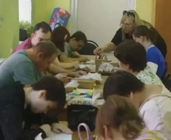 Батайск глазами участников клуба «Сильные духом» Батайск глазами участников клуба «Сильные духом»