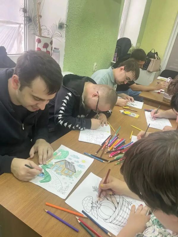 Батайск глазами участников клуба «Сильные духом» Батайск глазами участников клуба «Сильные духом»