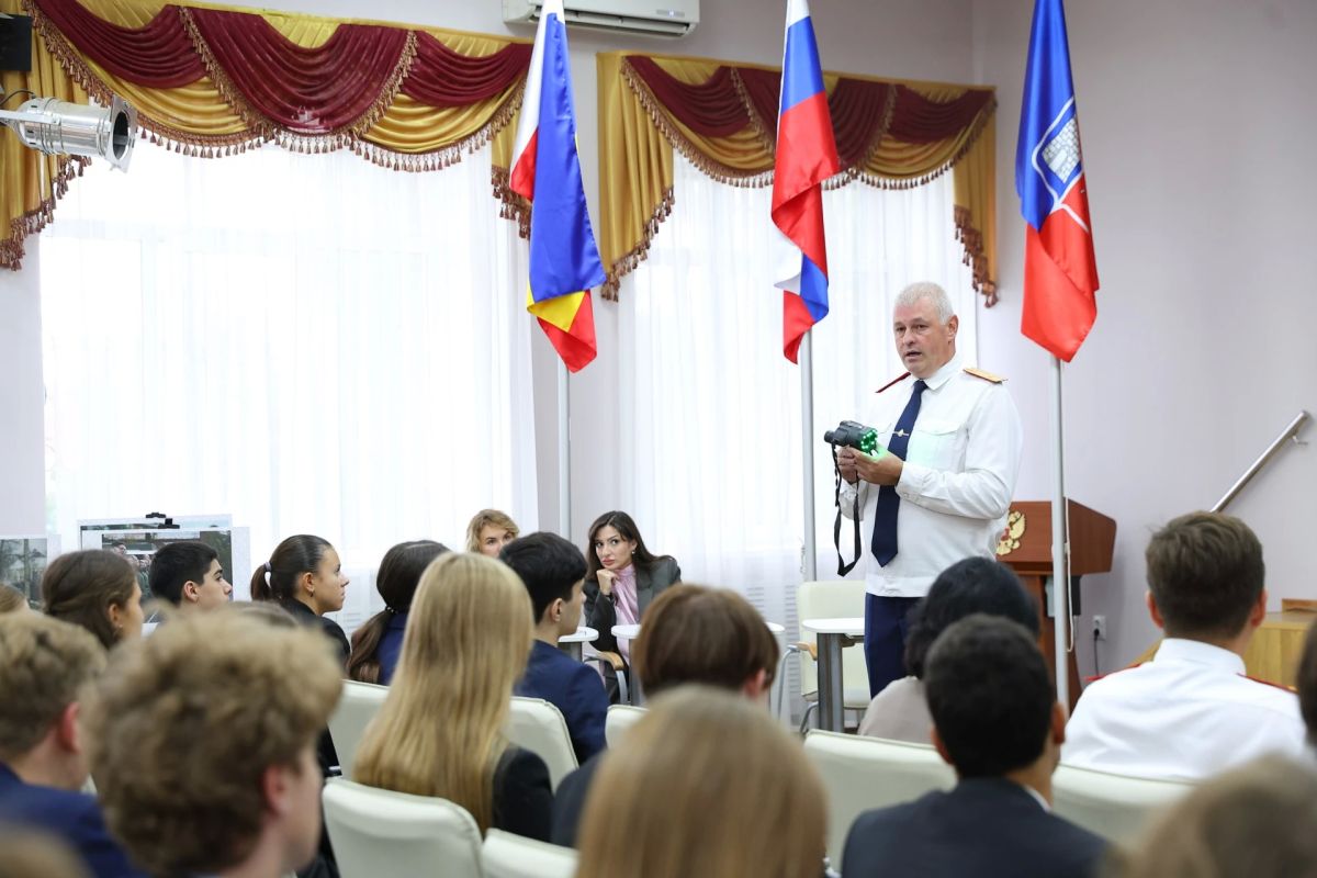 В Ростове-на-Дону открылась выставка «Русская цивилизация» В Ростове-на-Дону открылась выставка «Русская цивилизация»