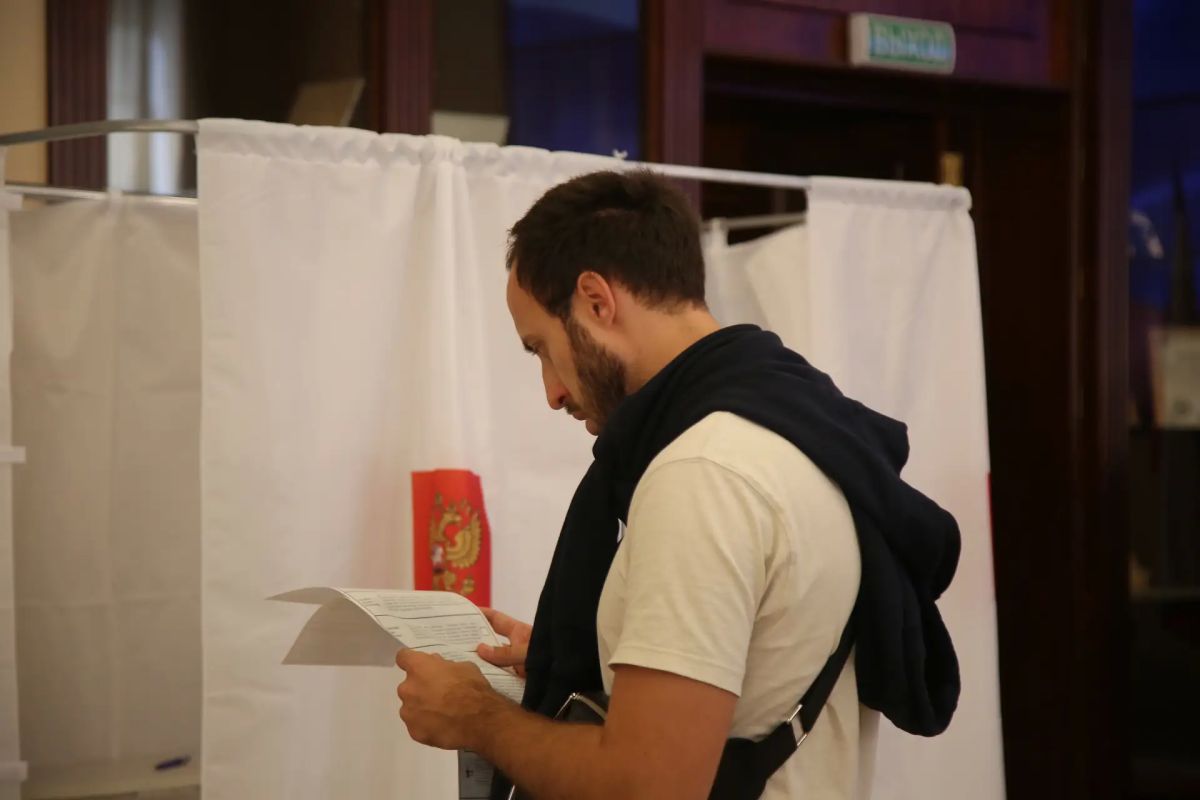 Явка на выборах депутатов Госдумы в Ростовской области на 15.00 18 сентября превысила 25 % Явка на выборах депутатов Госдумы в Ростовской области на 15.00 18 сентября превысила 25 %