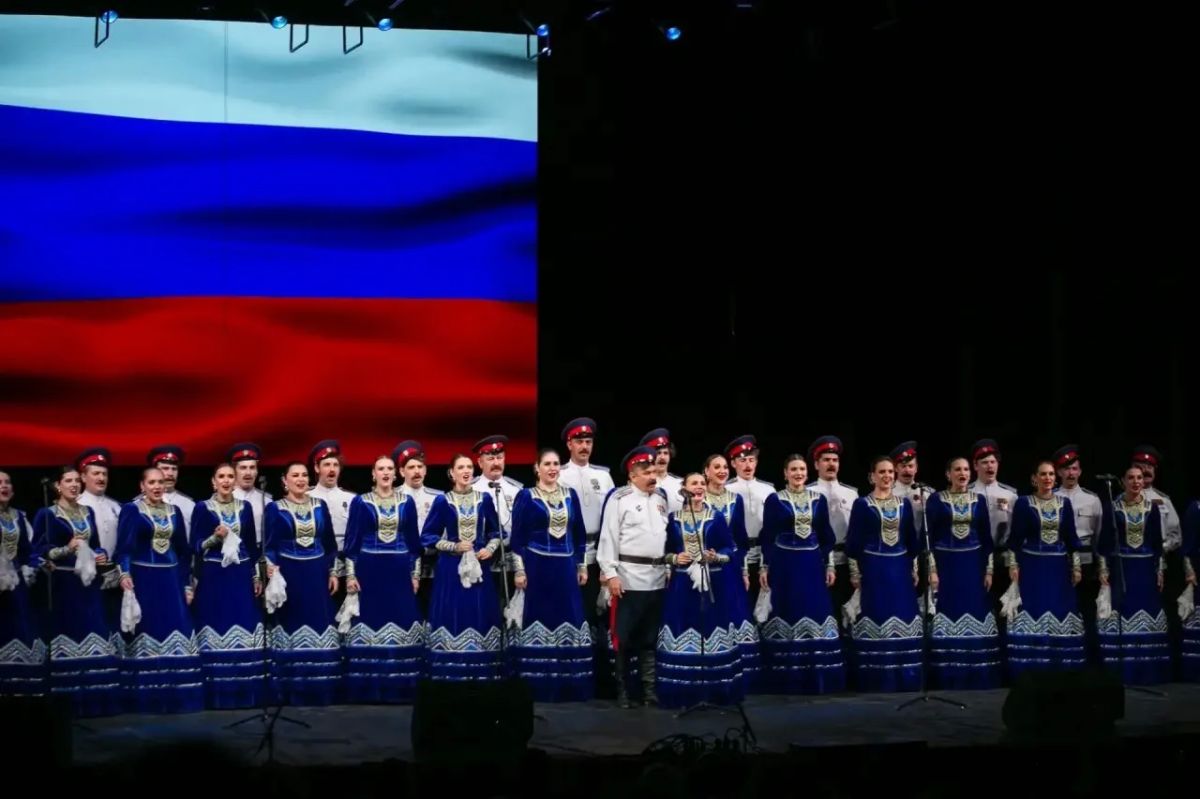 Юрий Слюсарь: В Год единства народов России, объявленный Президентом Владимиром Владимировичем Путиным, в Ростове состоялось ещё одно значимое культурное событие Юрий Слюсарь: В Год единства народов России, объявленный Президентом Владимиром Владимировичем Путиным, в Ростове состоялось ещё одно значимое культурное событие