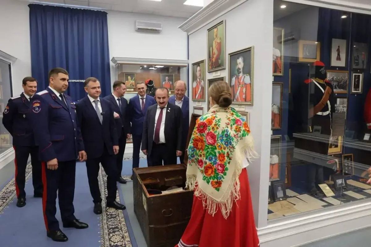 Юрий Слюсарь: Побывал в культурно-выставочном центре «Донская казачья гвардия» в ДГТУ Юрий Слюсарь: Побывал в культурно-выставочном центре «Донская казачья гвардия» в ДГТУ