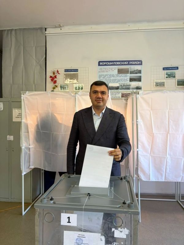 Депутаты Законодательного Собрания Ростовской области проголосовали на выборах депутатов Государственной Думы IX созыва Депутаты Законодательного Собрания Ростовской области проголосовали на выборах депутатов Государственной Думы IX созыва