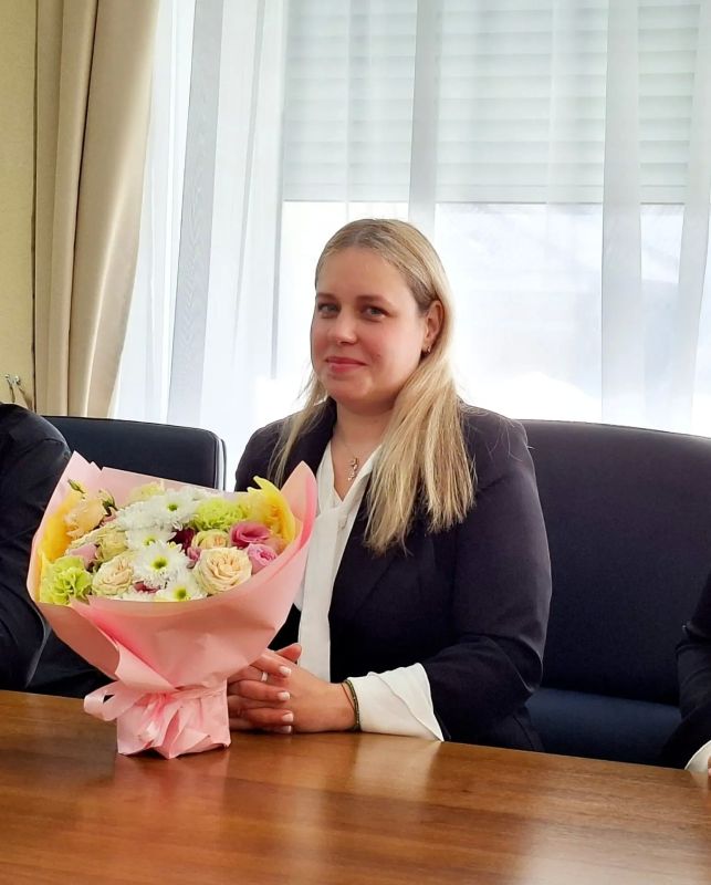 Встретился с артистами Муниципального академического хора Новочеркасска — они с радостью поделились впечатлениями от поездки в Екатеринбург! Масштаб, атмосфера, выступление на одной площадке со звёздами мировой величины —... Встретился с артистами Муниципального академического хора Новочеркасска — они с радостью поделились впечатлениями от поездки в Екатеринбург! Масштаб, атмосфера, выступление на одной площадке со звёздами мировой величины —...