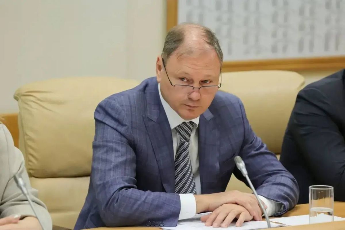 Юрий Слюсарь: На оперативном совещании подвели итоги организации голосования Юрий Слюсарь: На оперативном совещании подвели итоги организации голосования