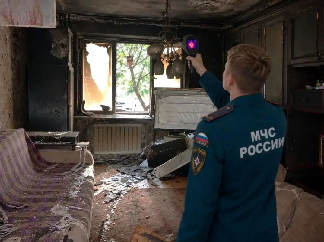 Стала известна причина пожара в ростовской девятиэтажке по ул. Содружества, который произошел накануне днем Стала известна причина пожара в ростовской девятиэтажке по ул. Содружества, который произошел накануне днем
