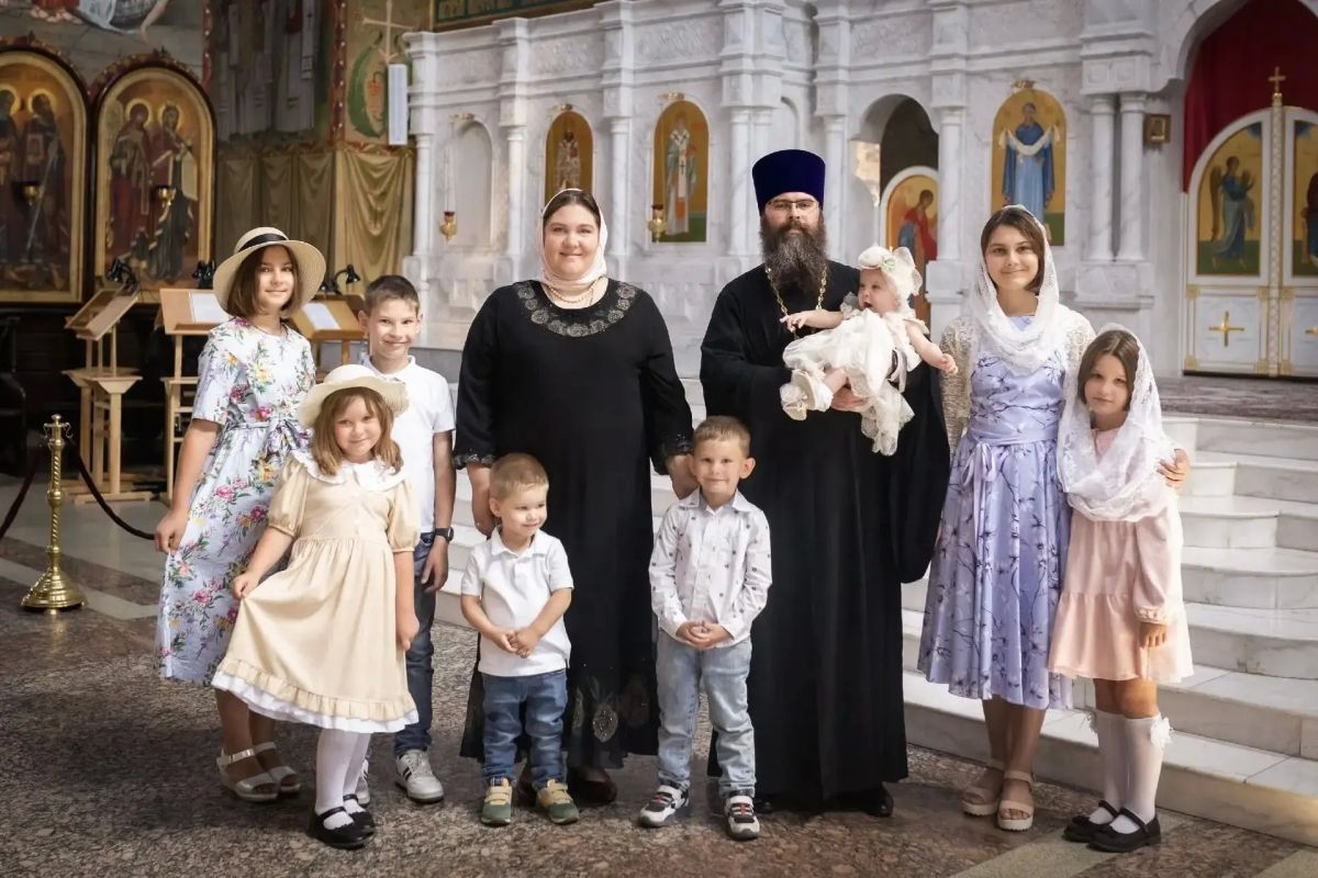 «Родительская слава»: три семьи из города Шахты представят к высоким наградам «Родительская слава»: три семьи из города Шахты представят к высоким наградам