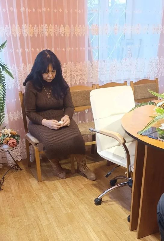 Начальницу филиала психбольницы в Миллерове отправили в колонию на 3 года за взятку
