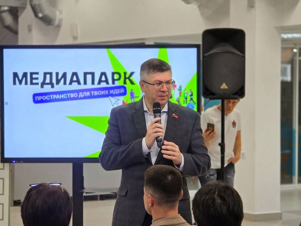 Ростовские студенты и депутаты городской Думы сошлись в диалоге Ростовские студенты и депутаты городской Думы сошлись в диалоге