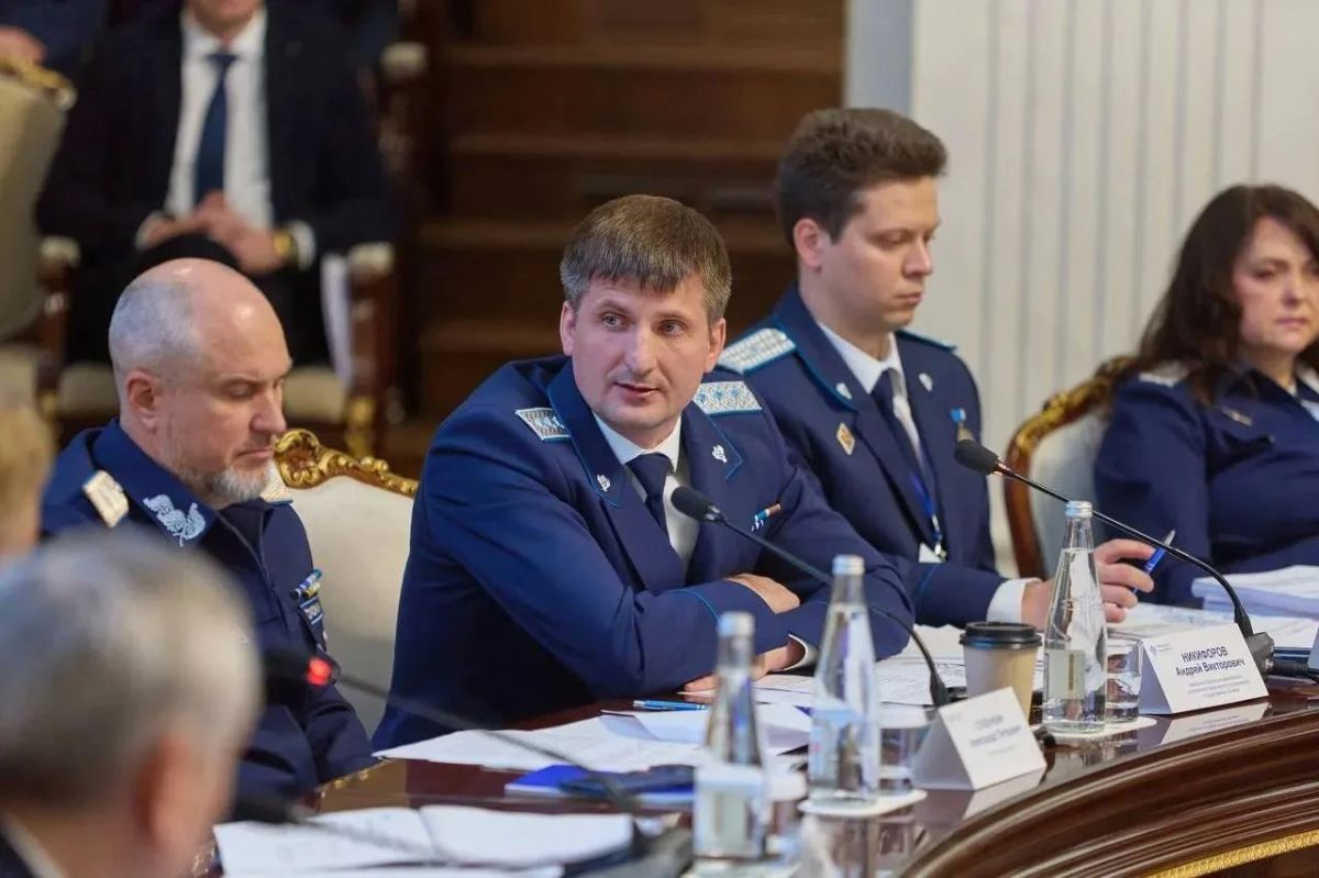В рамках IV выездного расширенного заседания Контрольной комиссии Федерального казначейства под председательством первого заместителя руководителя Казначейства России Эли Абубакаровича Исаева при участии руководителя... В рамках IV выездного расширенного заседания Контрольной комиссии Федерального казначейства под председательством первого заместителя руководителя Казначейства России Эли Абубакаровича Исаева при участии руководителя...
