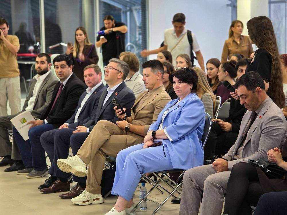 Ростовские студенты и депутаты городской Думы сошлись в диалоге Ростовские студенты и депутаты городской Думы сошлись в диалоге
