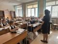 Сотрудниками группы по делам несовершеннолетних линейного отдела полиции на станции Батайск в средней общеобразовательной школе № 2 города Азова проведен комплекс профилактических лекций и бесед