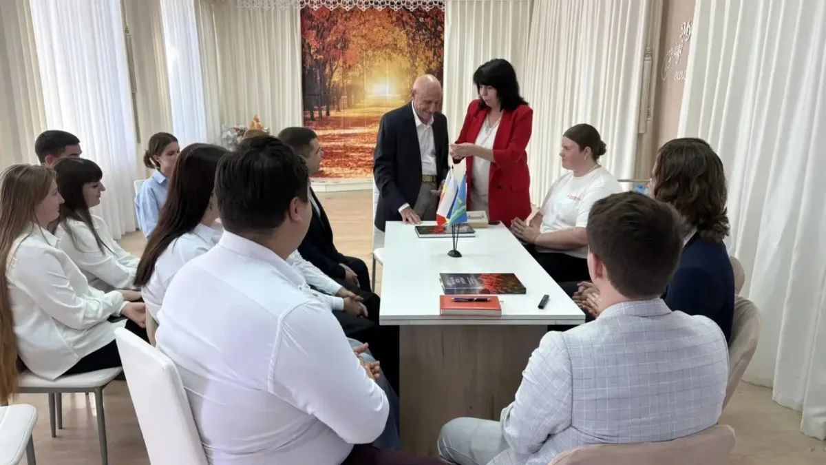 В Батайске стартовал проект «Союз молодости и мудрости» В Батайске стартовал проект «Союз молодости и мудрости»